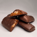 カカオフリーのチョコレートを開発する英WNWNが約7.6億円を調達、年内に小売販売へ
