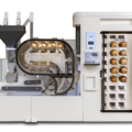全自動のパン製造ロボットBreadBot、昨年より米スーパーに本格導入